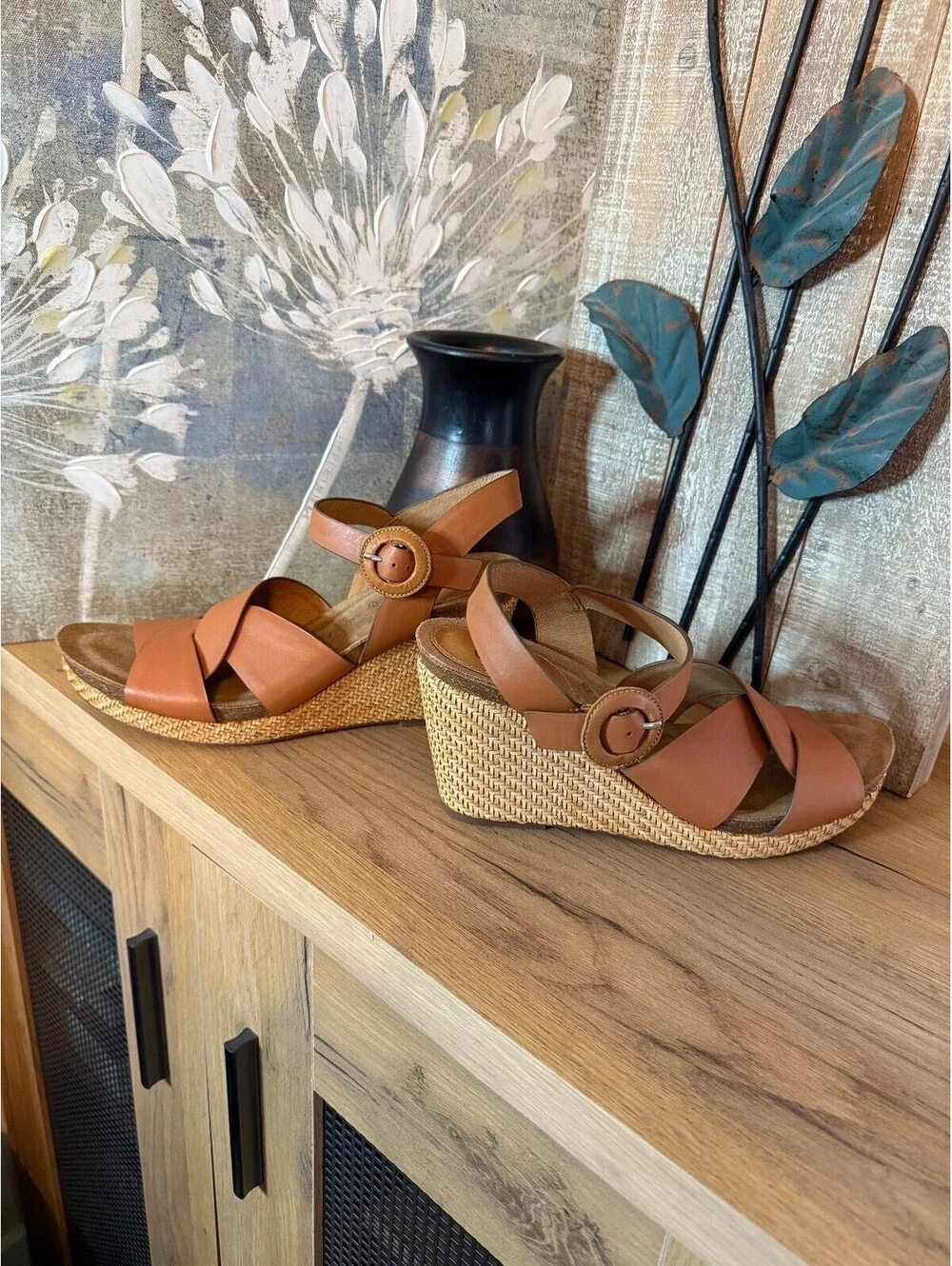 Söfft Women's Cognac Leather Wedge Sandals Size 11M Tan